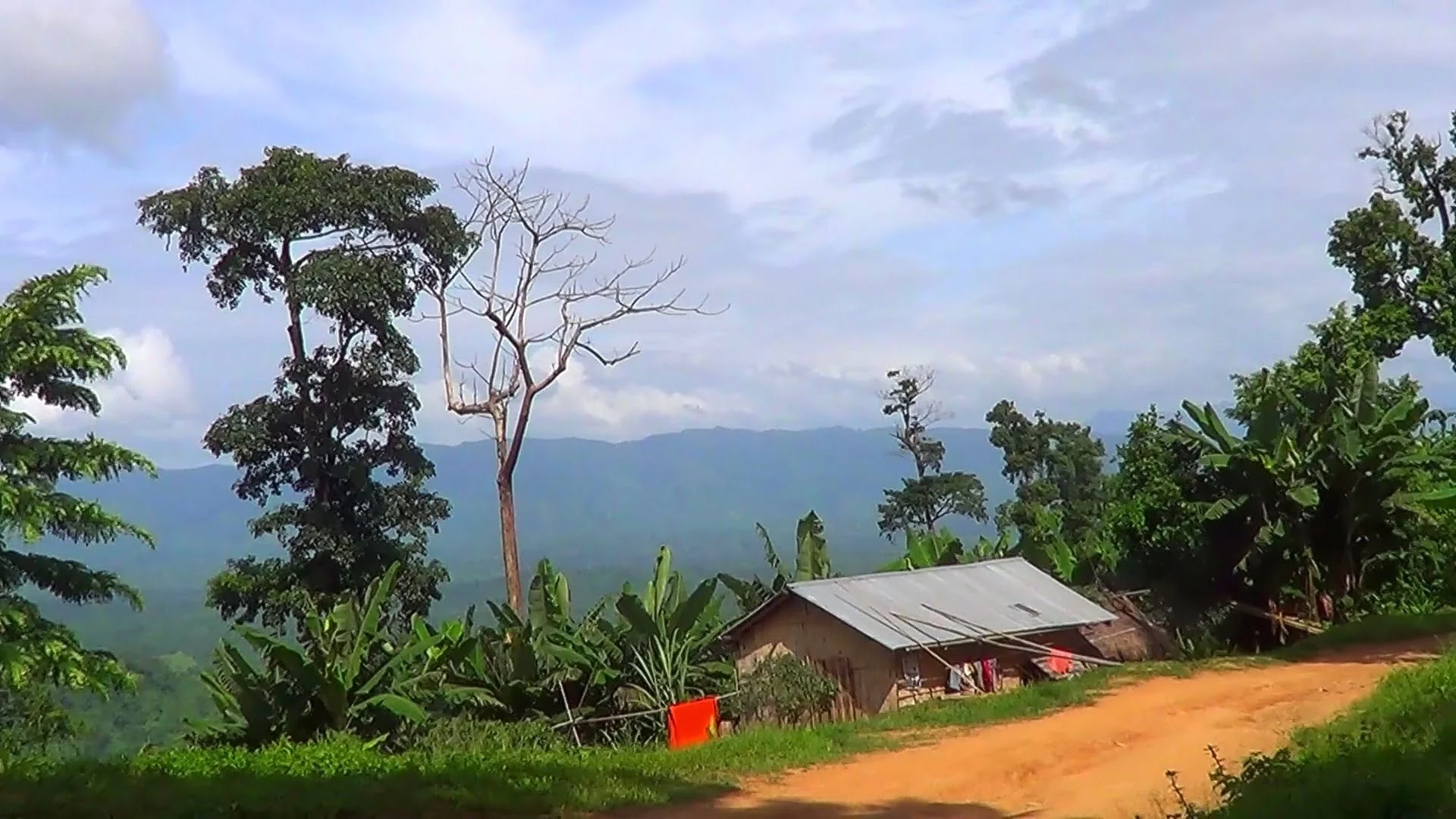 Bandarban Hill Tracts Adventure: Hilltop Views, Tribal Villages and the Golden Temple
